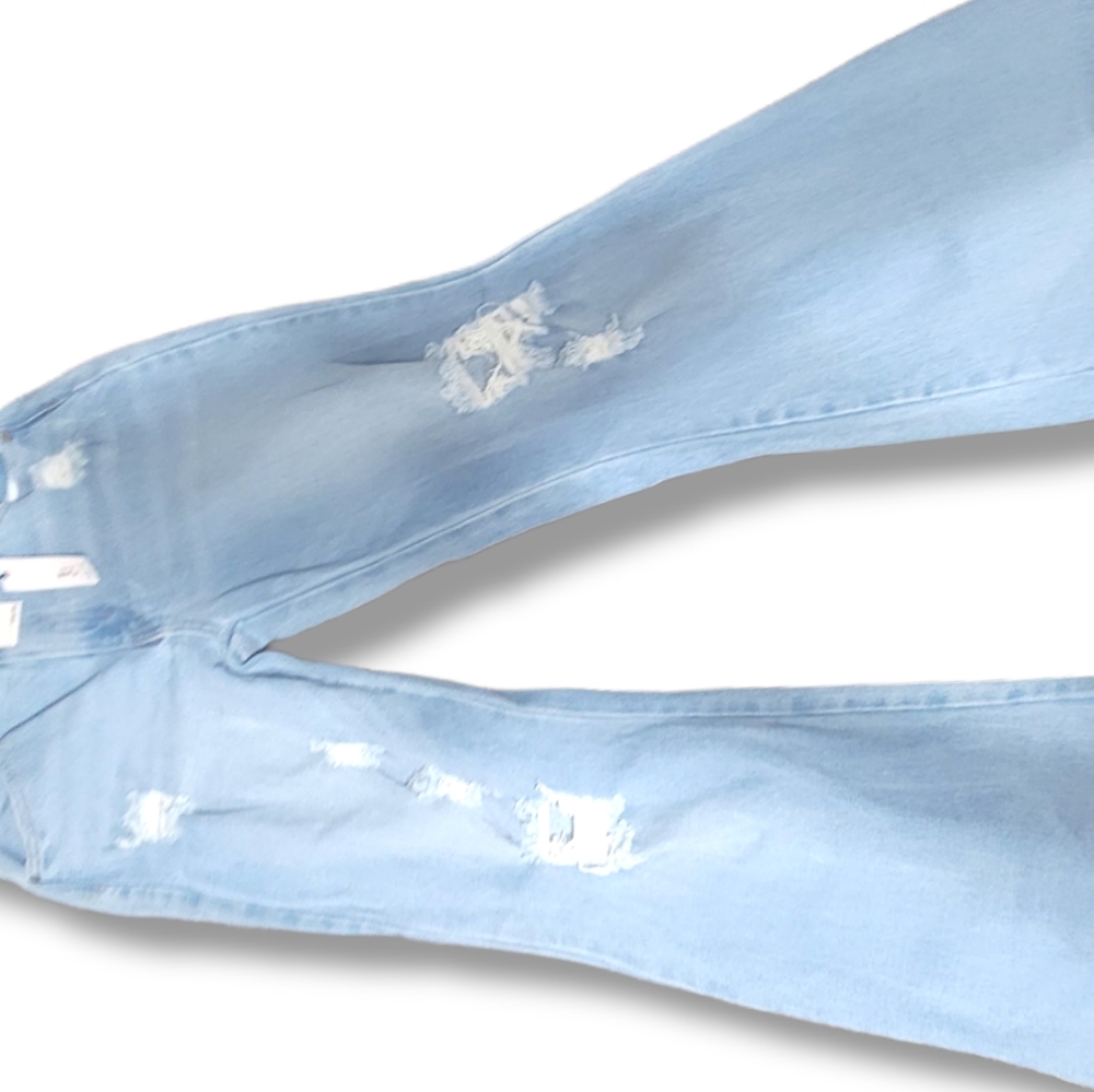 Rue21 Size 7 juniors stone washed denim bell bottoms. - Picture 8 of 10